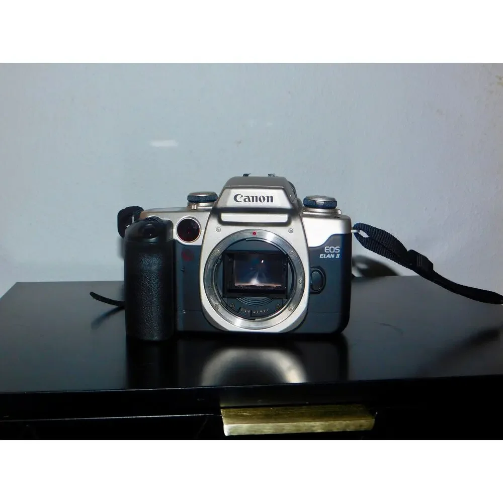 Canon EOS Elan II 35mm Film Camera – EF Mount SLR Autofocus